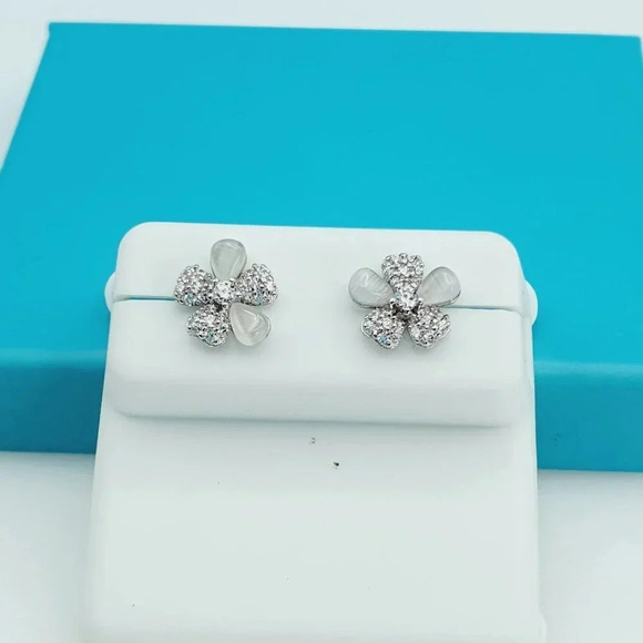 "925 Sterling Silver CZ Beautiful Earrings for Women, 1USPAR4172 - Picture 5 of 11